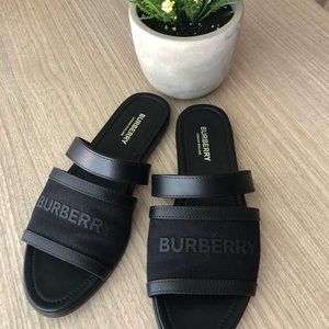 Beautiful Burberry sandals opportunity !!